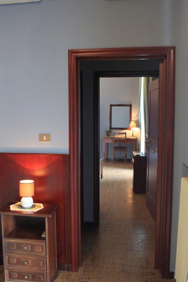 Domus Angela B&B Трани Екстериор снимка
